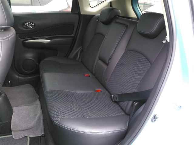 2013 Nissan Note メダリスト auction photo 9