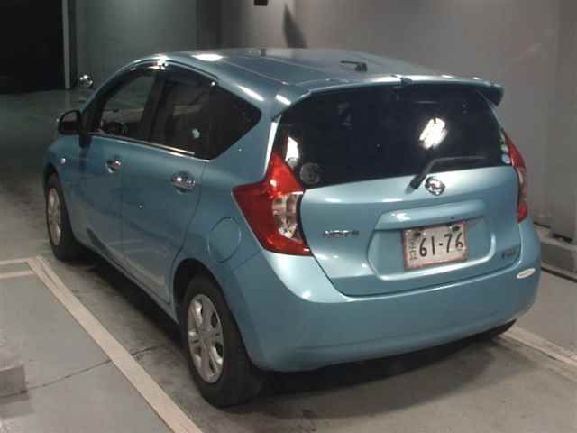 2013 Nissan Note メダリスト auction photo 2