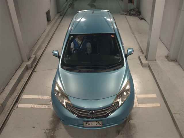 2013 Nissan Note メダリスト auction photo 6