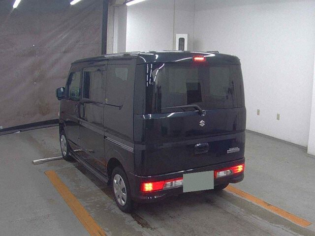 2019 Suzuki Every Wagon JPターボ auction photo 2