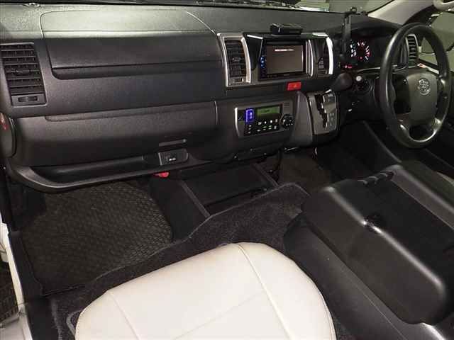 2014 Toyota Hiace 4WD Super GL auction photo 5