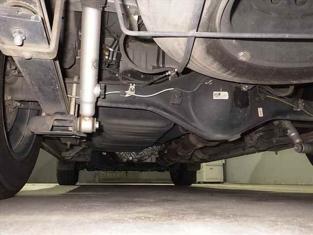 2014 Toyota Hiace 4WD Super GL auction photo 7