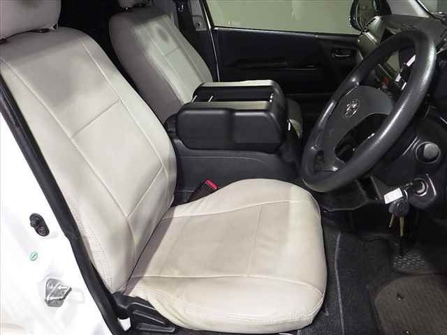 2014 Toyota Hiace 4WD Super GL auction photo 9
