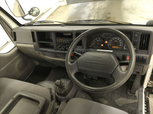 2009 Isuzu Elf フルフラットロー auction photo 3