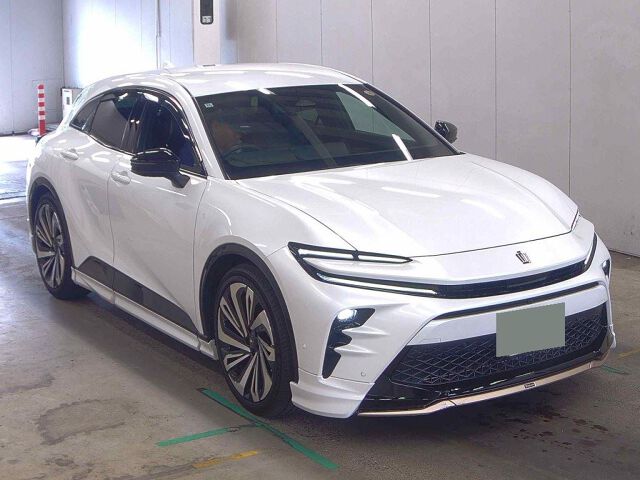2024 Toyota Crown Sport スポーツZ(HEV) 4WD Japan auction vehicle