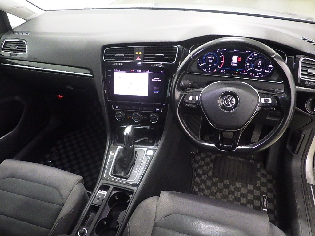 2017 Volkswagen ゴルフ ワゴン バリアントTSIハイライン auction photo 3