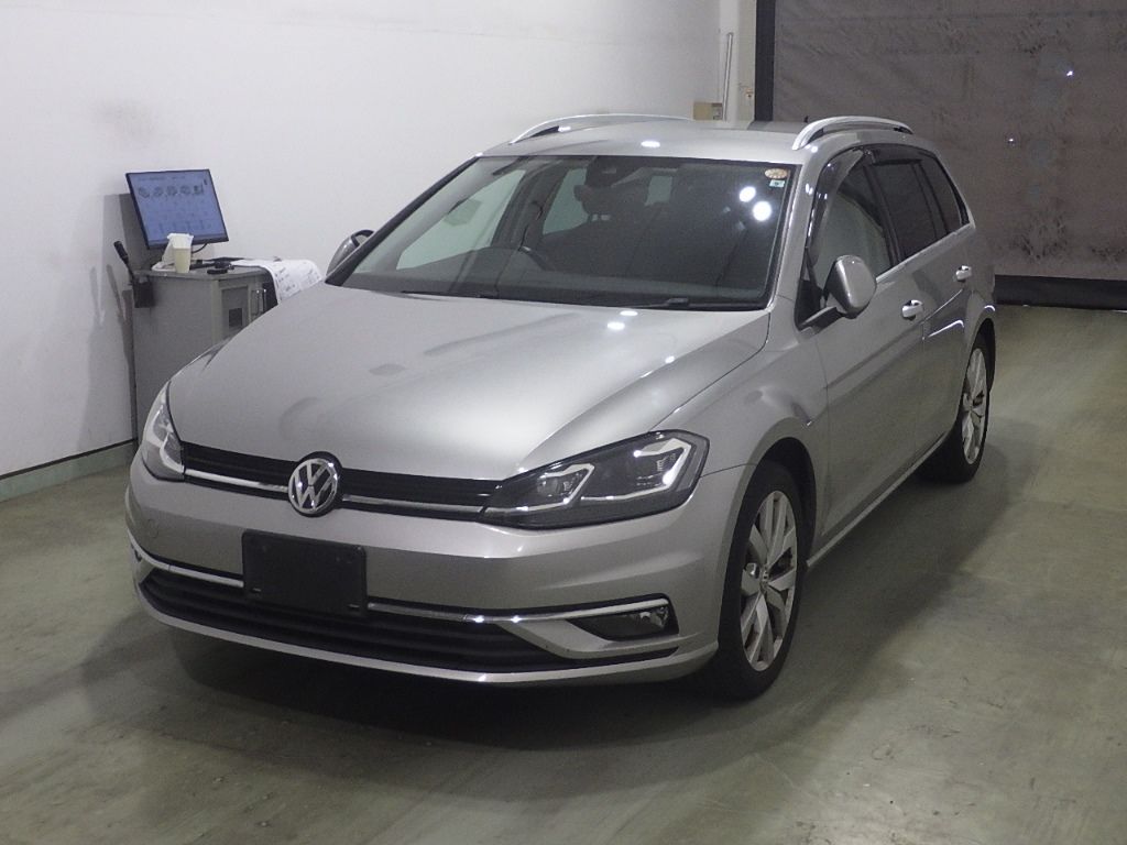 2017 Volkswagen ゴルフ ワゴン バリアントTSIハイライン auction photo 4