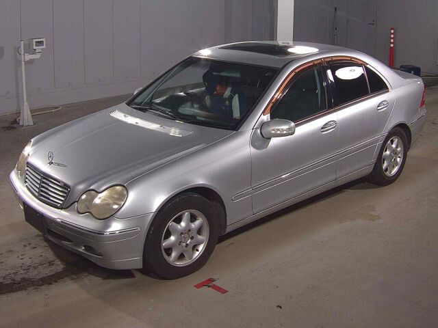 2001 Mercedes-Benz C-Class C200コンプレッサー auction photo 4