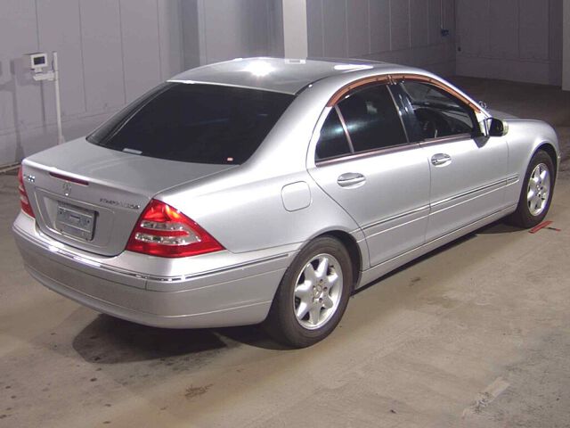 2001 Mercedes-Benz C-Class C200コンプレッサー auction photo 5