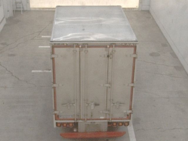 2004 Mitsubishi Fuso Canter バン auction photo 3