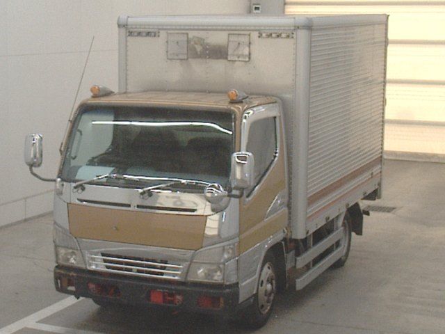 Japan Auction Vehicles 10 2004 Mitsubishi Fuso Canter バン auction photo