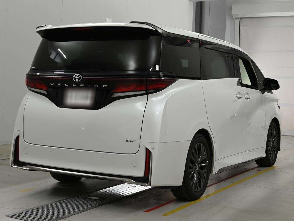 2024 Toyota Vellfire Z Premier auction photo 2