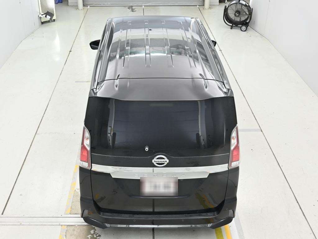 2017 Nissan Serena Highway Star ProPILOT ED auction photo 8