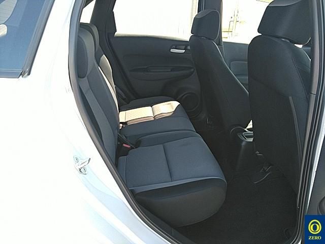 2020 Honda Fit auction photo 8