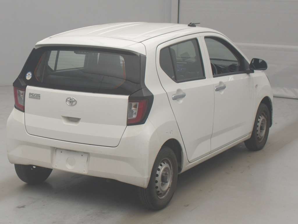 2023 Toyota Pixis Epoch B auction photo 2