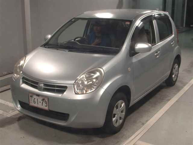2010 Toyota Passo 1.0X auction photo 4