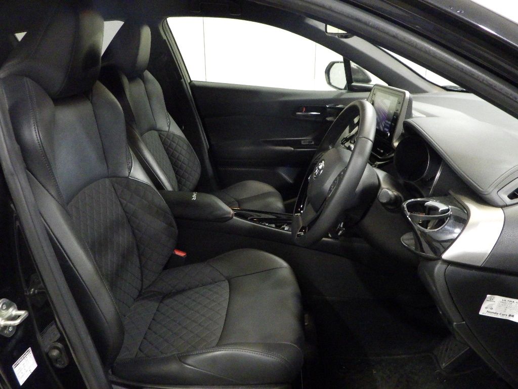 2021 Toyota C-HR G-Mode Nero Safety Plus auction photo 6
