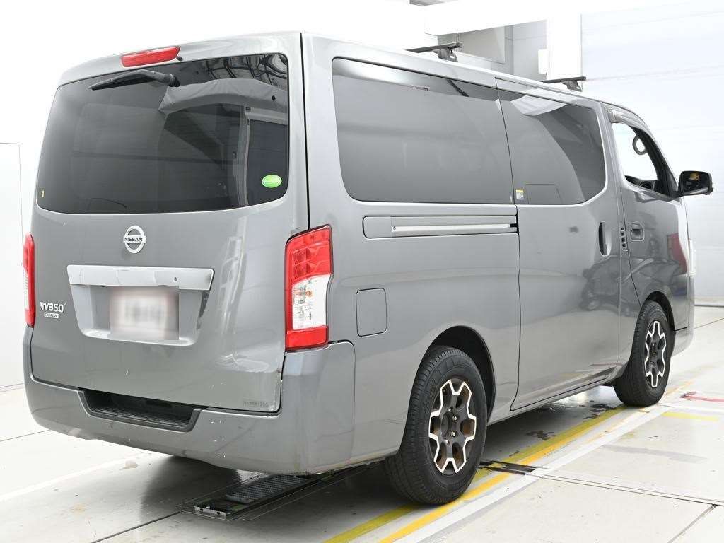 2019 Nissan NV350 Caravan ロングDXターボ auction photo 2