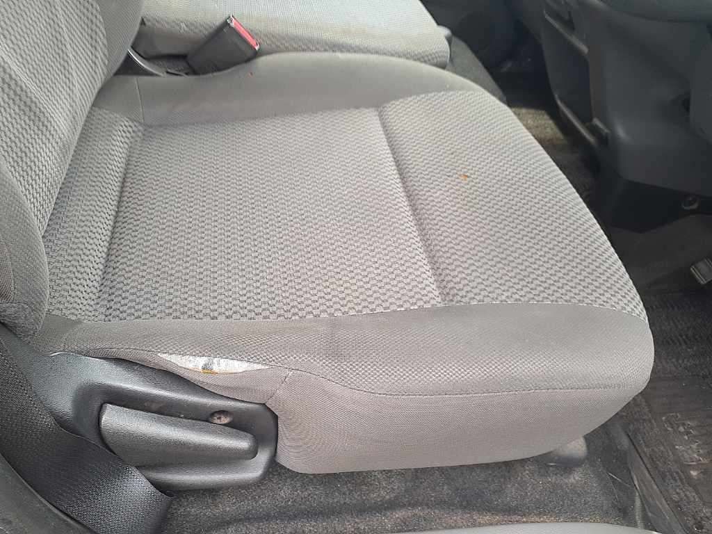 2019 Nissan NV350 Caravan ロングDXターボ auction photo 10