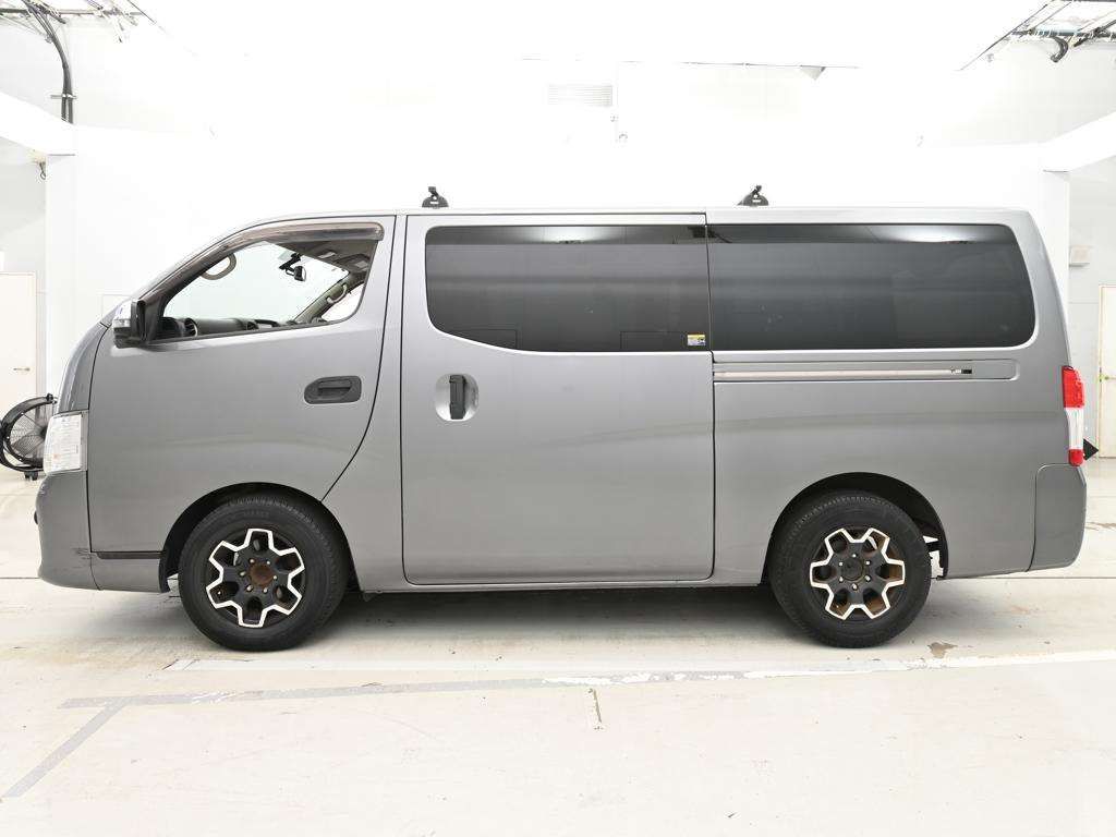 2019 Nissan NV350 Caravan ロングDXターボ auction photo 4