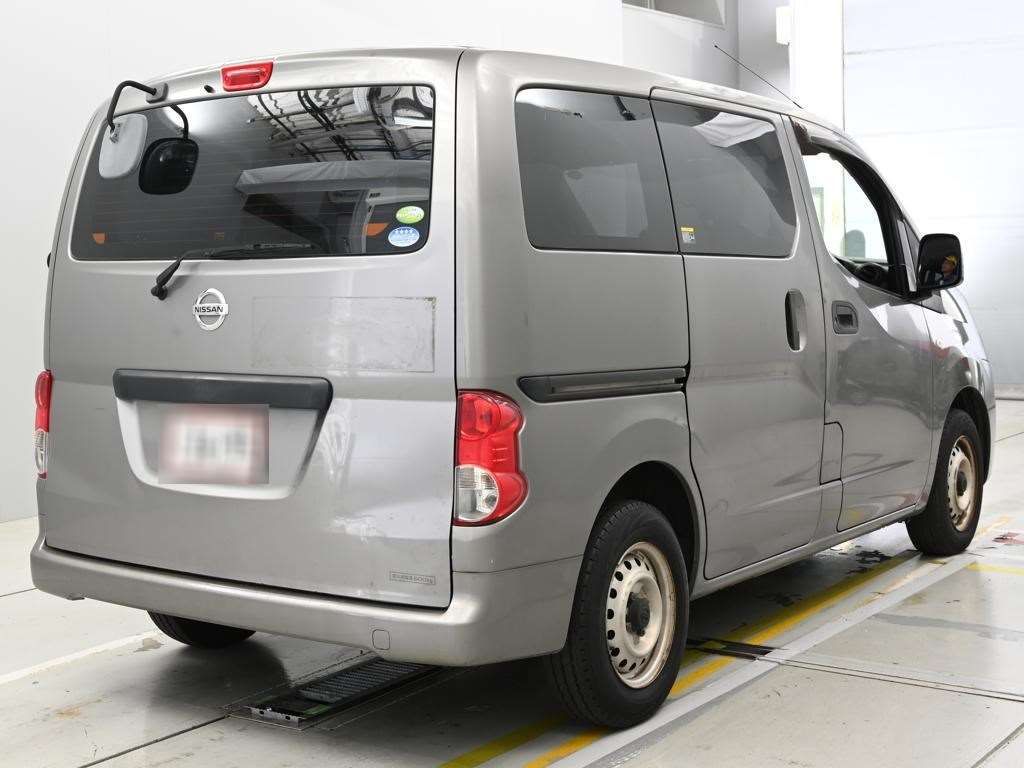 2010 Nissan NV200 Vanette Van DX auction photo 2