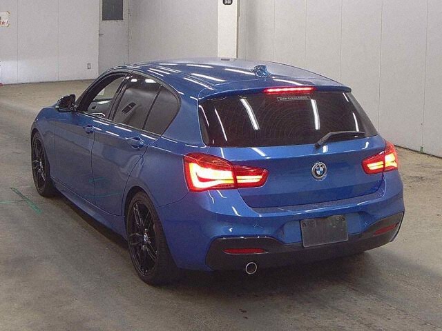 2018 BMW 1 Series 118D M Sport auction photo 2
