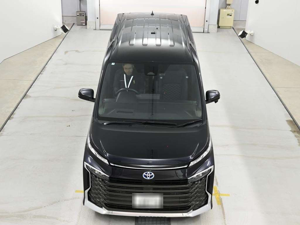 2023 Toyota Voxy ハイブリッドS-Z auction photo 7