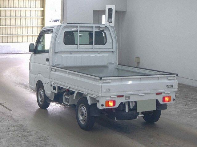 2023 Suzuki Carry KCパワステノウハン 4WD auction photo 2