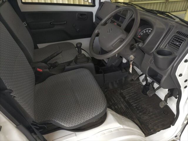 2023 Suzuki Carry KCパワステノウハン 4WD auction photo 3