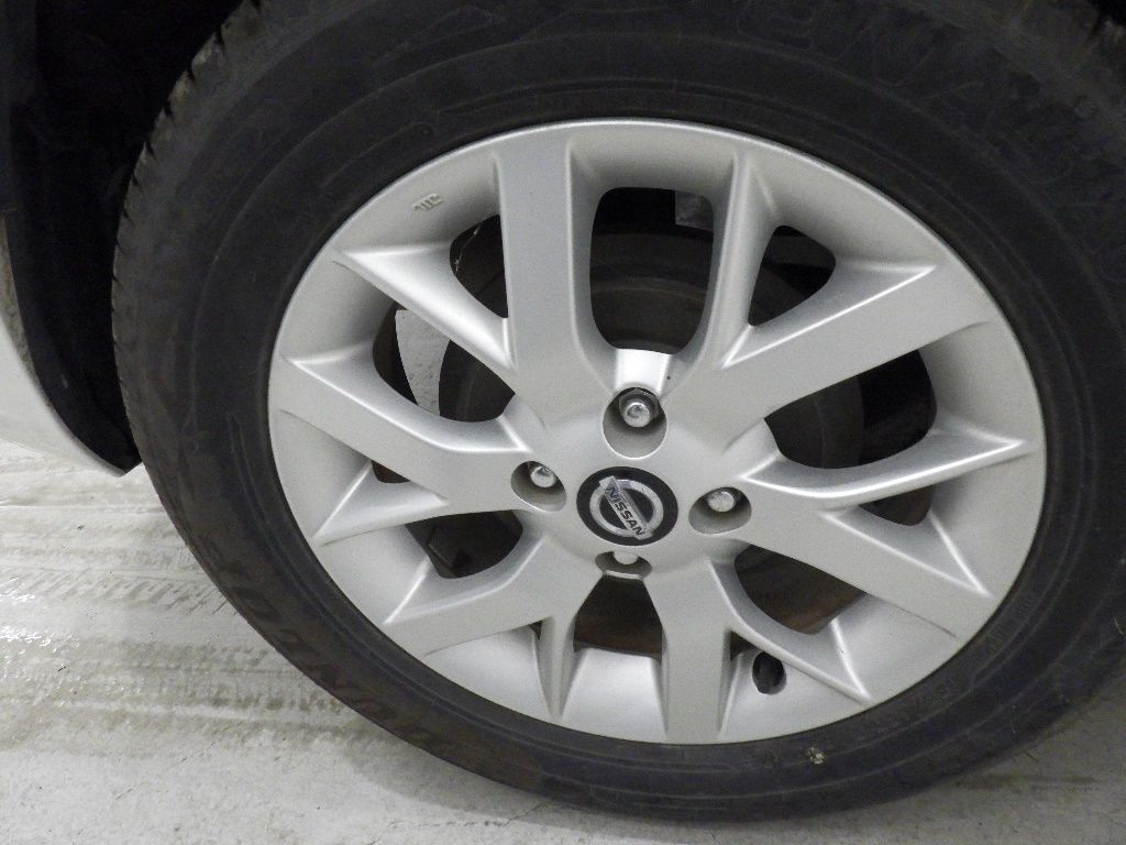 2020 Nissan ノート HB e-POWER X V-SELECTION auction photo 9