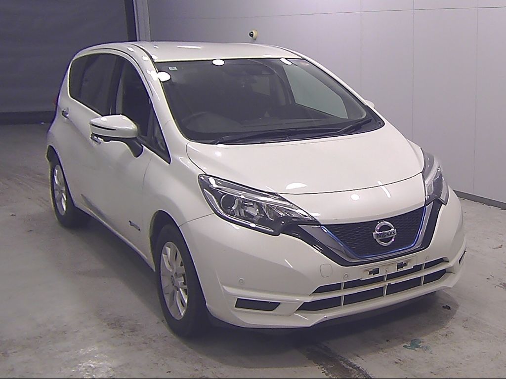 Japan Auction Vehicles 14 2020 Nissan ノート HB e-POWER X V-SELECTION auction photo