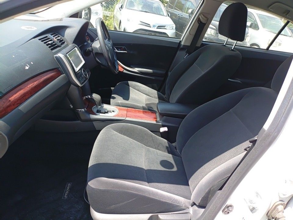 2011 Toyota Premio auction photo 16