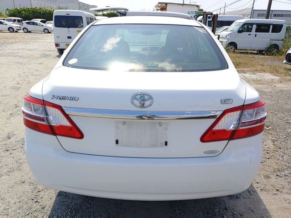 2011 Toyota Premio auction photo 5