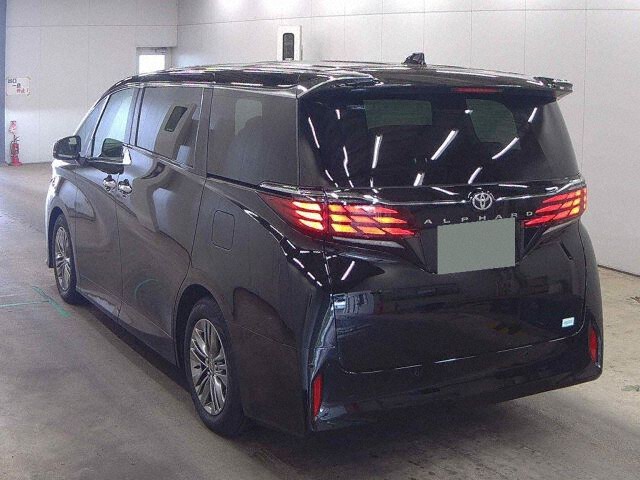 2025 Toyota Alphard Z 4WD auction photo 2
