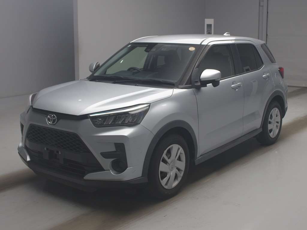 2021 Toyota Raize XS Japan auction vehicle