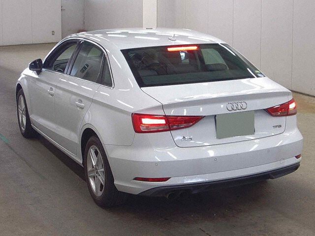 2017 Audi A3 Sedan 1.4TFSI auction photo 2