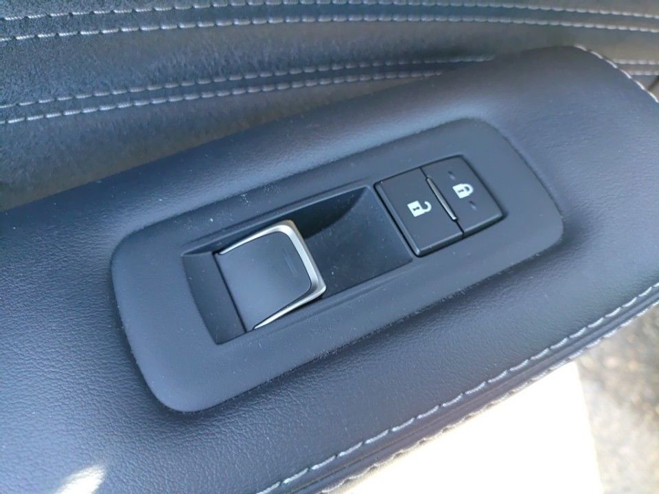 2018 Lexus LS auction photo 13