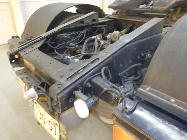 2010 Isuzu トラクター auction photo 4