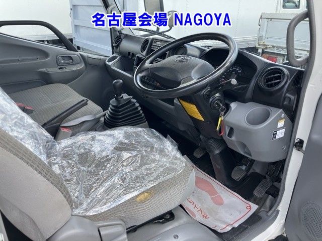 2015 Toyota Dyna ヒラ auction photo 4