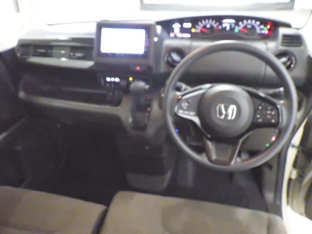 2023 Honda N-BOX 4WD L Coordinate Style auction photo 3