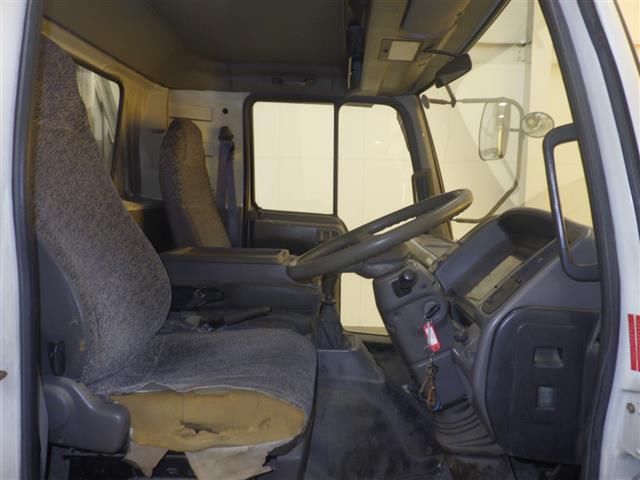 1996 Toyota Dyna Flatbed auction photo 5