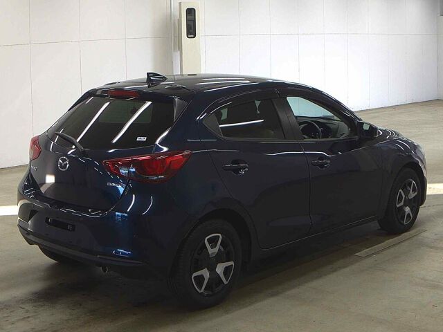 2024 Mazda 2 15 BD auction photo 5