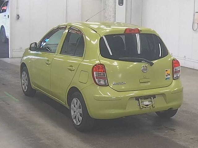 2010 Nissan March X auction photo 2