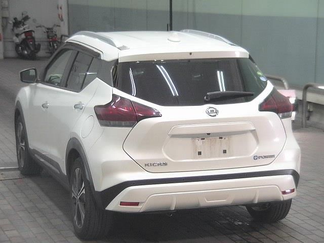 2021 Nissan Kicks E-POWER X auction photo 2