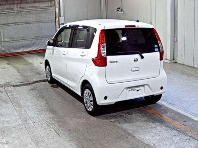 2017 Nissan Dayz J エマージェンシーブレーキ・レス auction photo 2