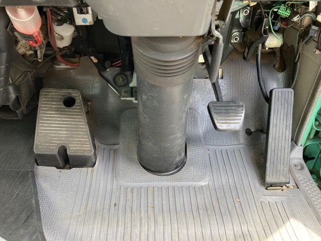 2006 Isuzu Elf ジンカイ auction photo 4