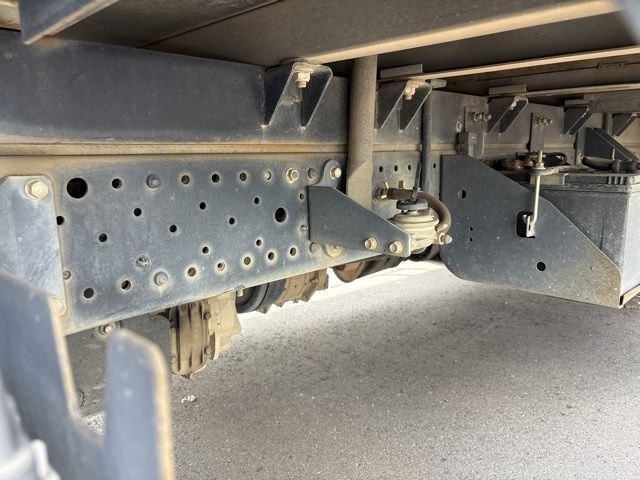 2010 Isuzu Elf バン auction photo 12