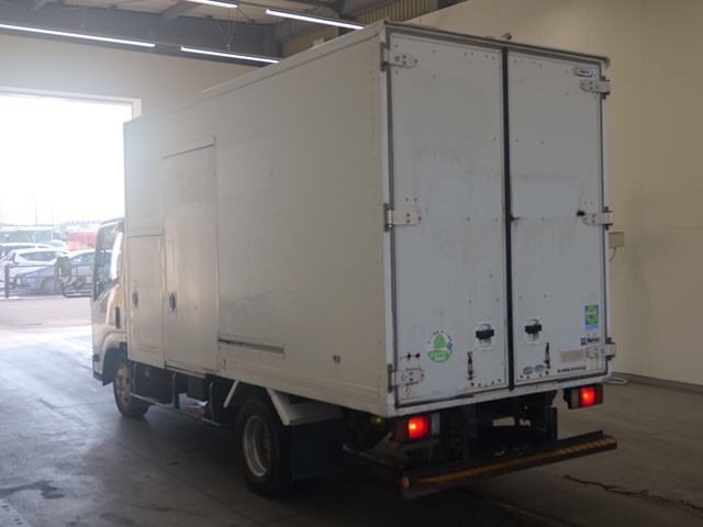 2010 Isuzu Elf バン auction photo 2