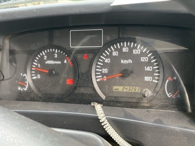 2010 Isuzu Elf バン auction photo 7