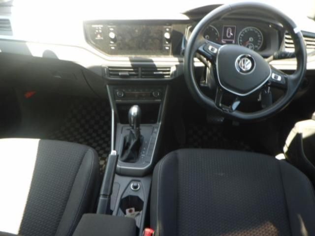 2018 Volkswagen ポロ TSIコンフォートライン auction photo 3